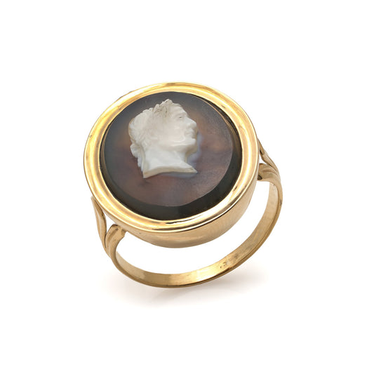 Antique Victorian 18 ct Gold Cameo Ring