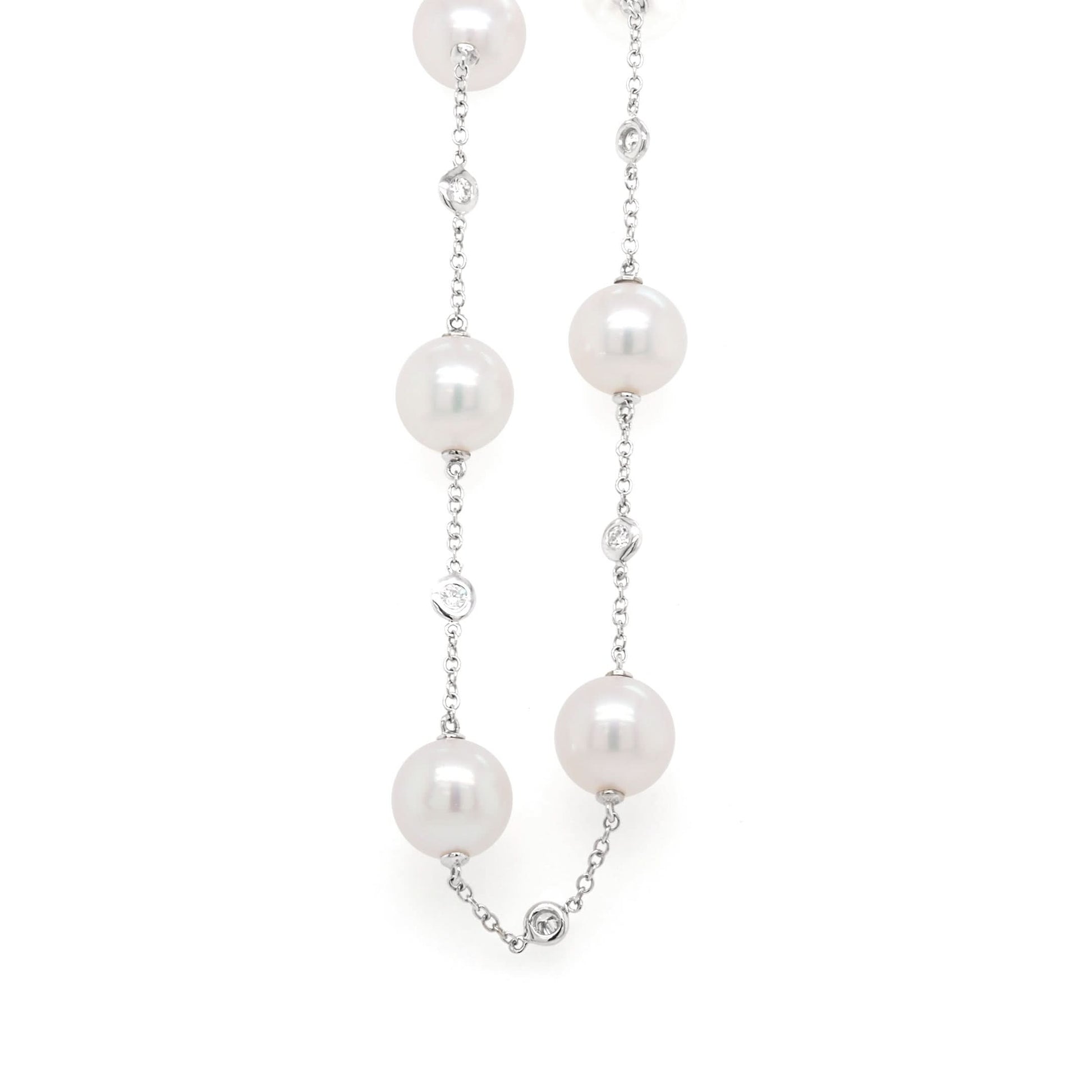 Jewellery 18ct White Gold Akoya Pearl and Diamond Bracelet