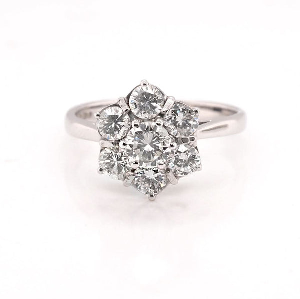 Jewellery 18 ct White Gold Diamond Cluster Ring