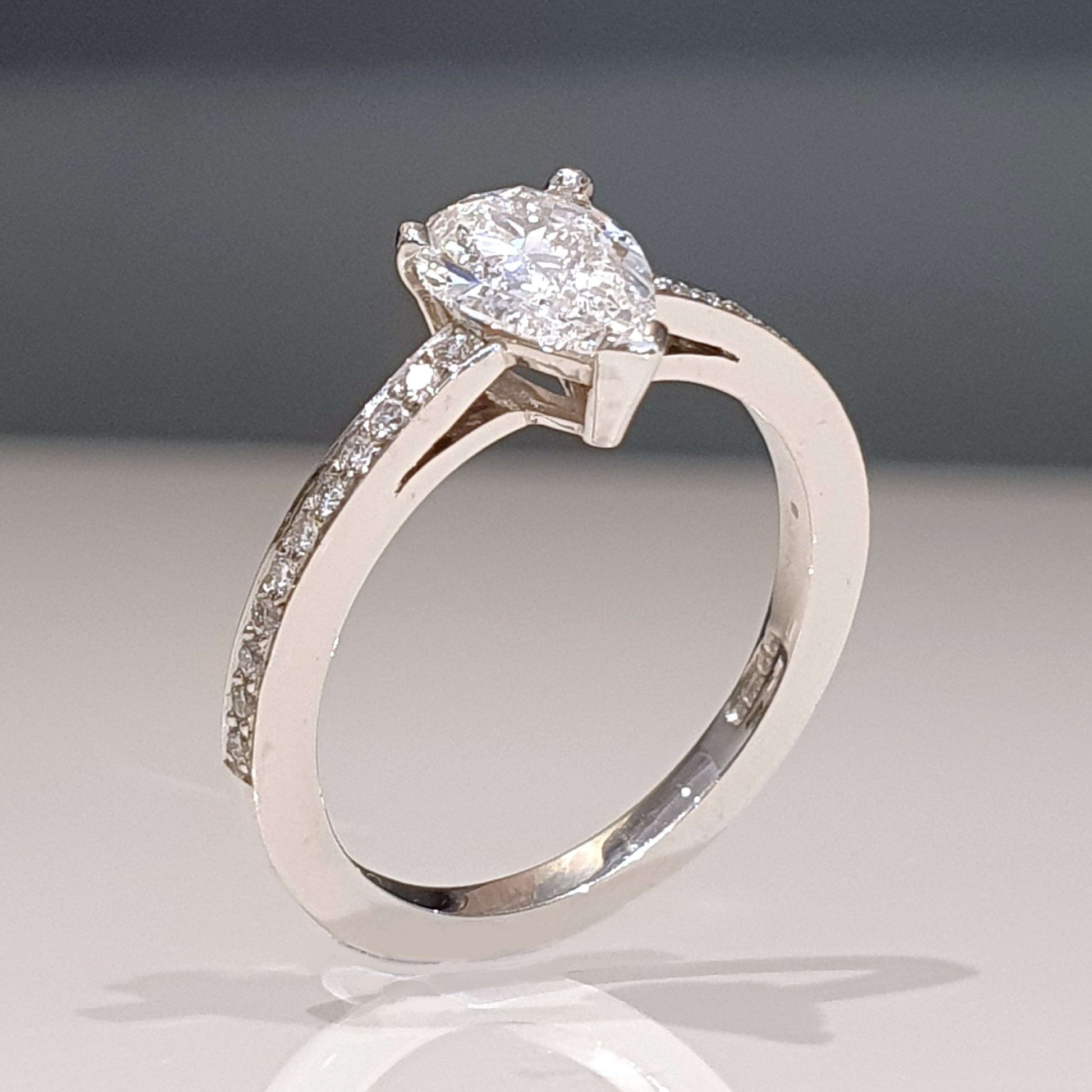 1.01ct Pear Cut Diamond Solitaire Engagement Ring in Platinum