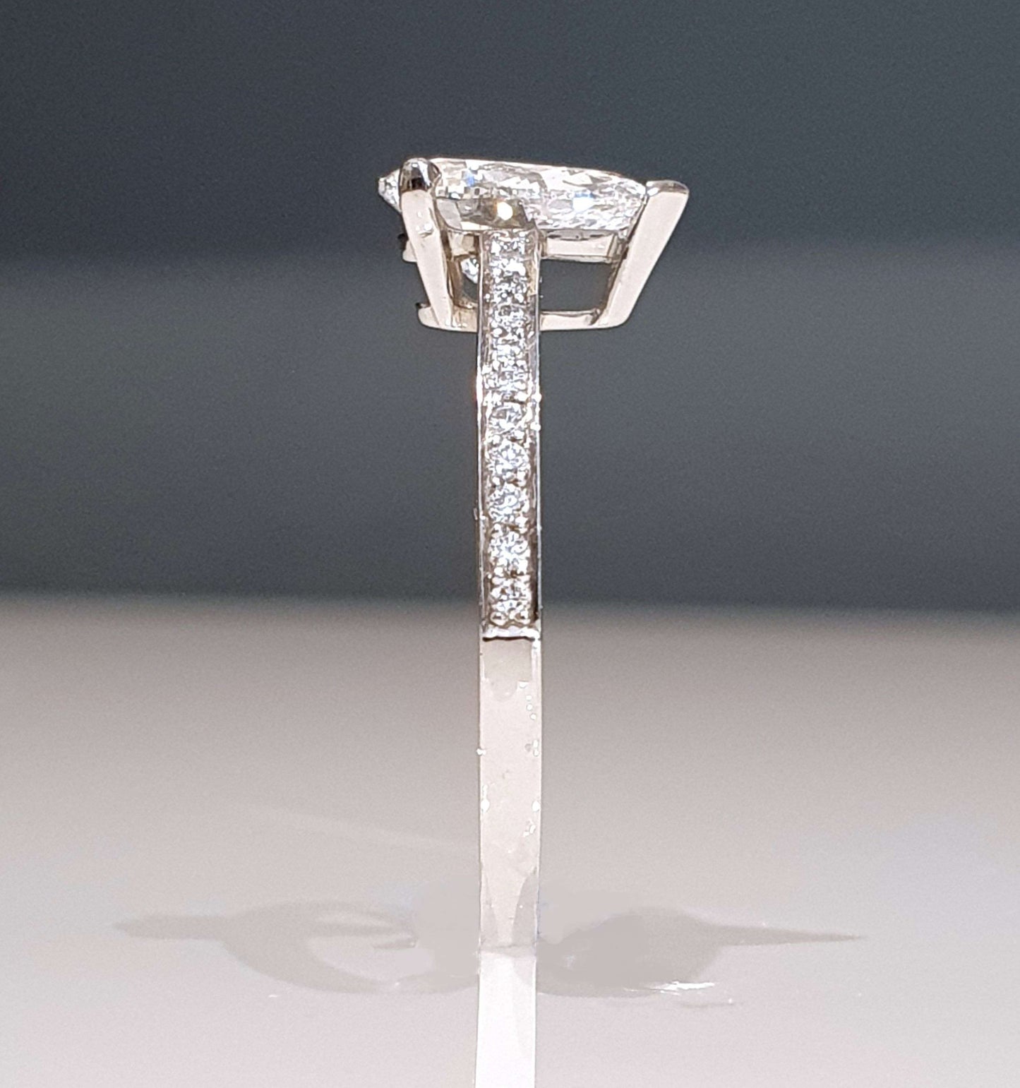 1.01ct Pear Cut Diamond Solitaire Engagement Ring in Platinum