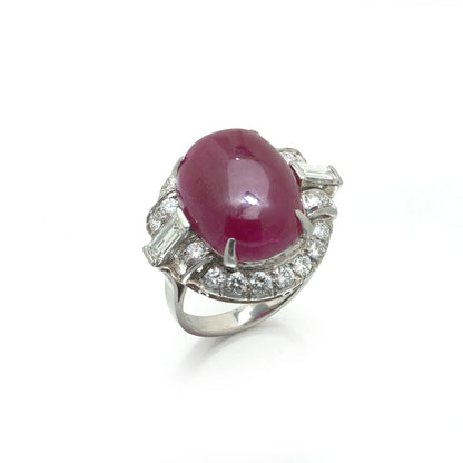 Vintage 19.15cts Burmese Cabochon Ruby and Diamond Cocktail Ring,