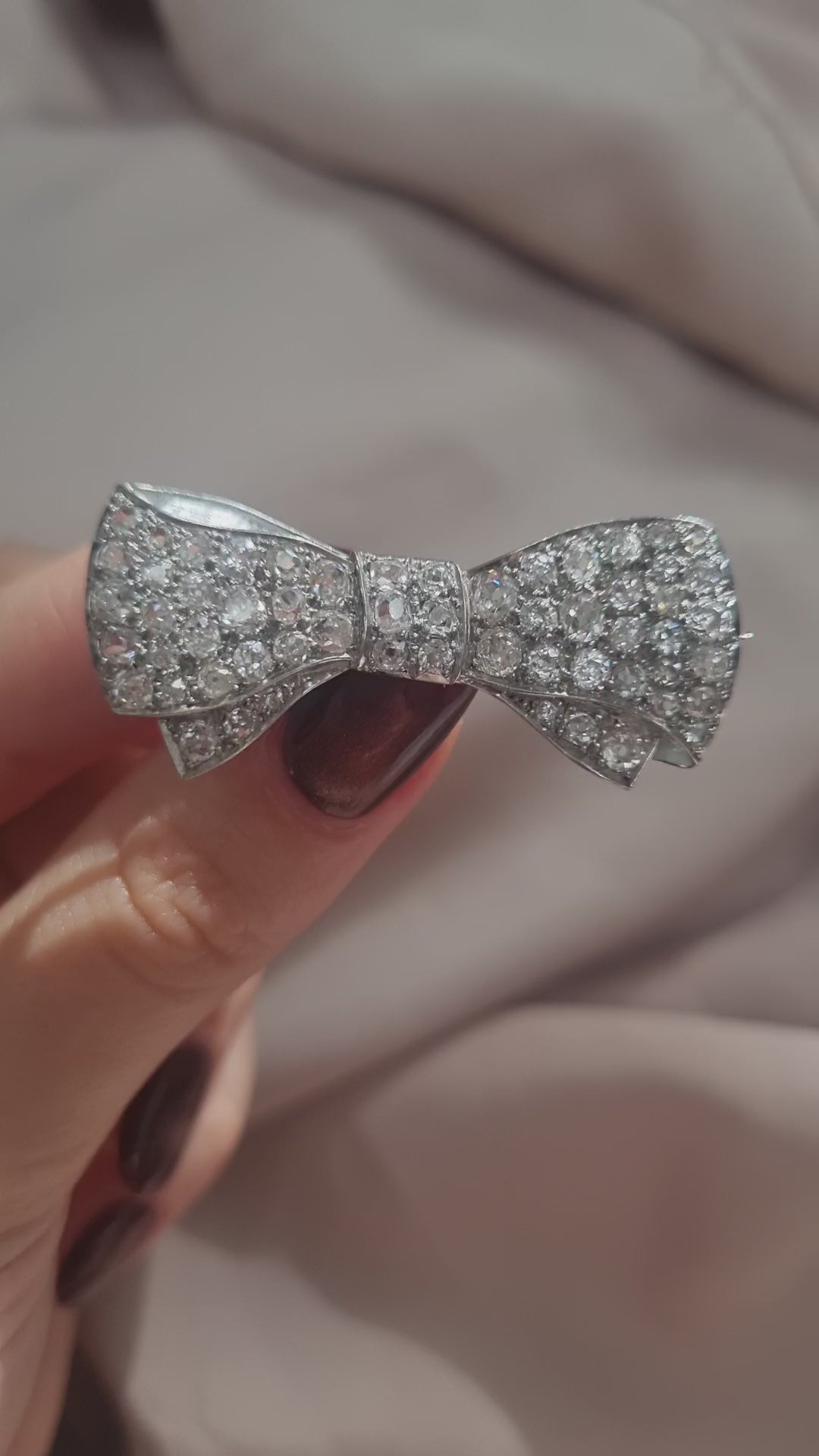 Antique 2.7ct Diamond Bow Brooch