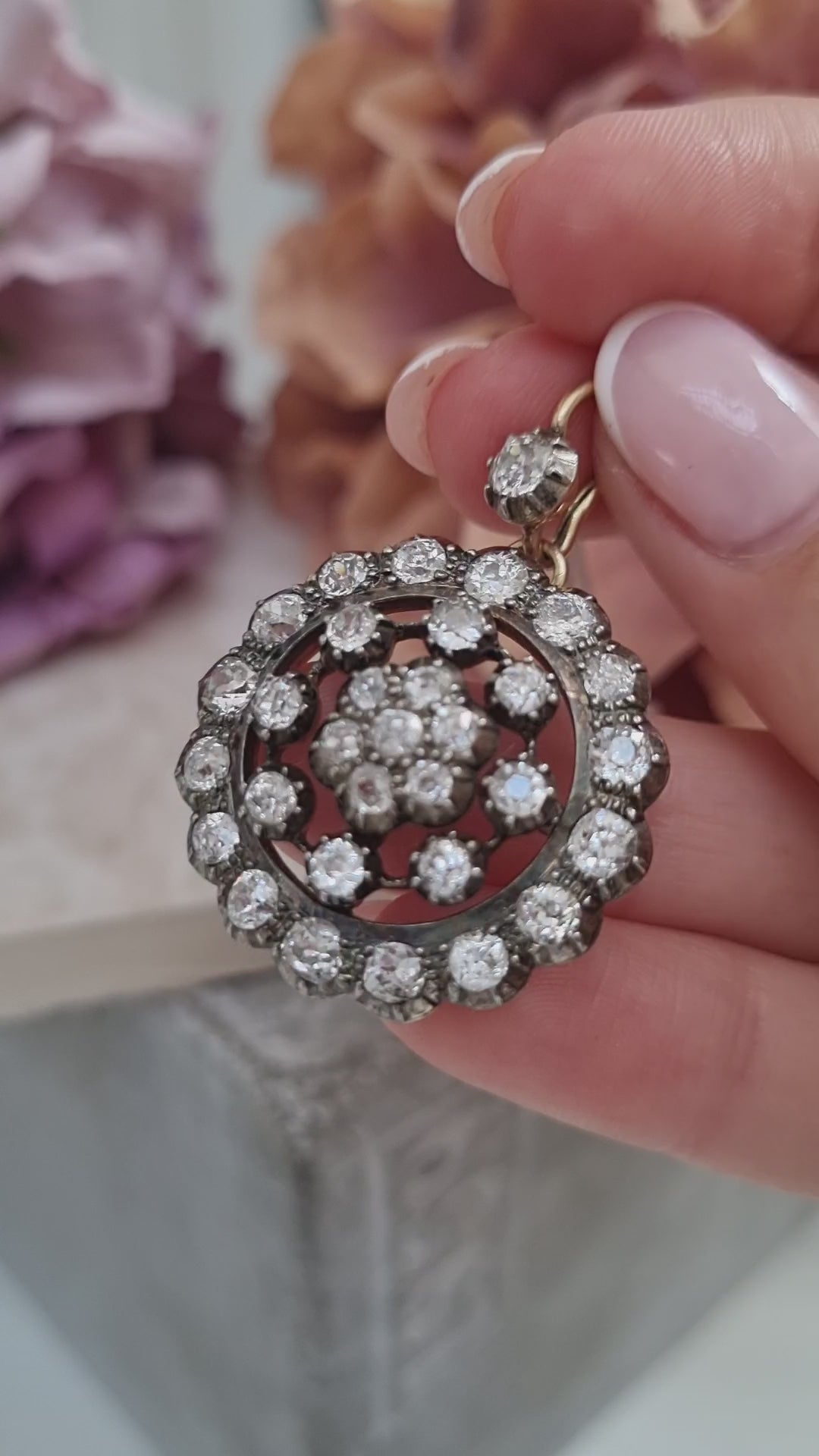 Antique 3cts Old Cut Diamond Pendant come Brooch