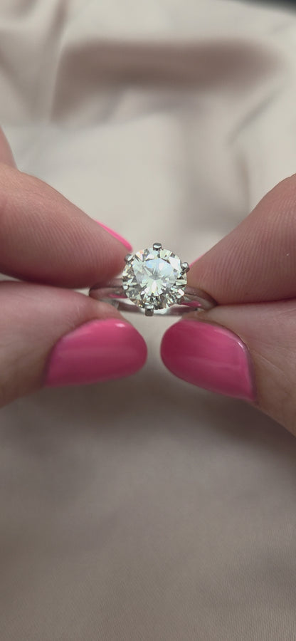 GIA 1.60ct Diamond Solitaire Engagement Ring in Platinum