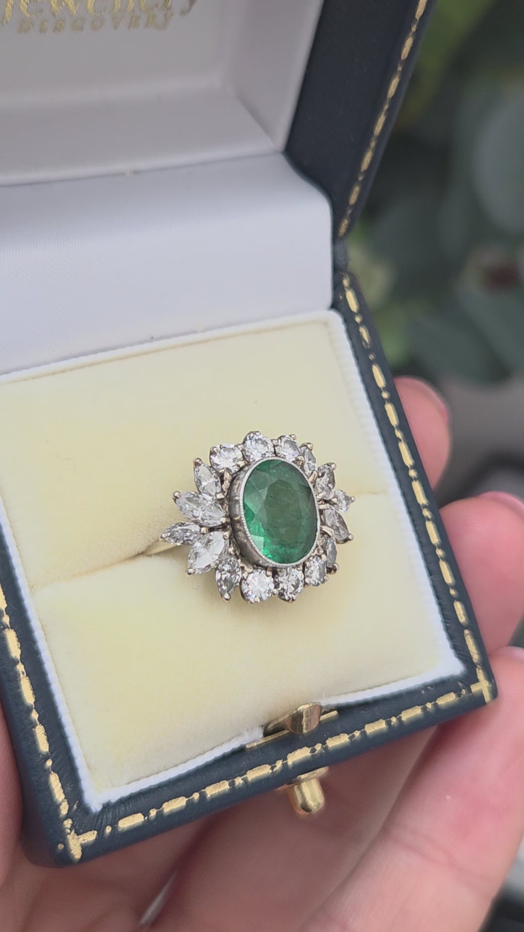 Vintage 2ct Emerald and Diamond Fancy Cluster Ring