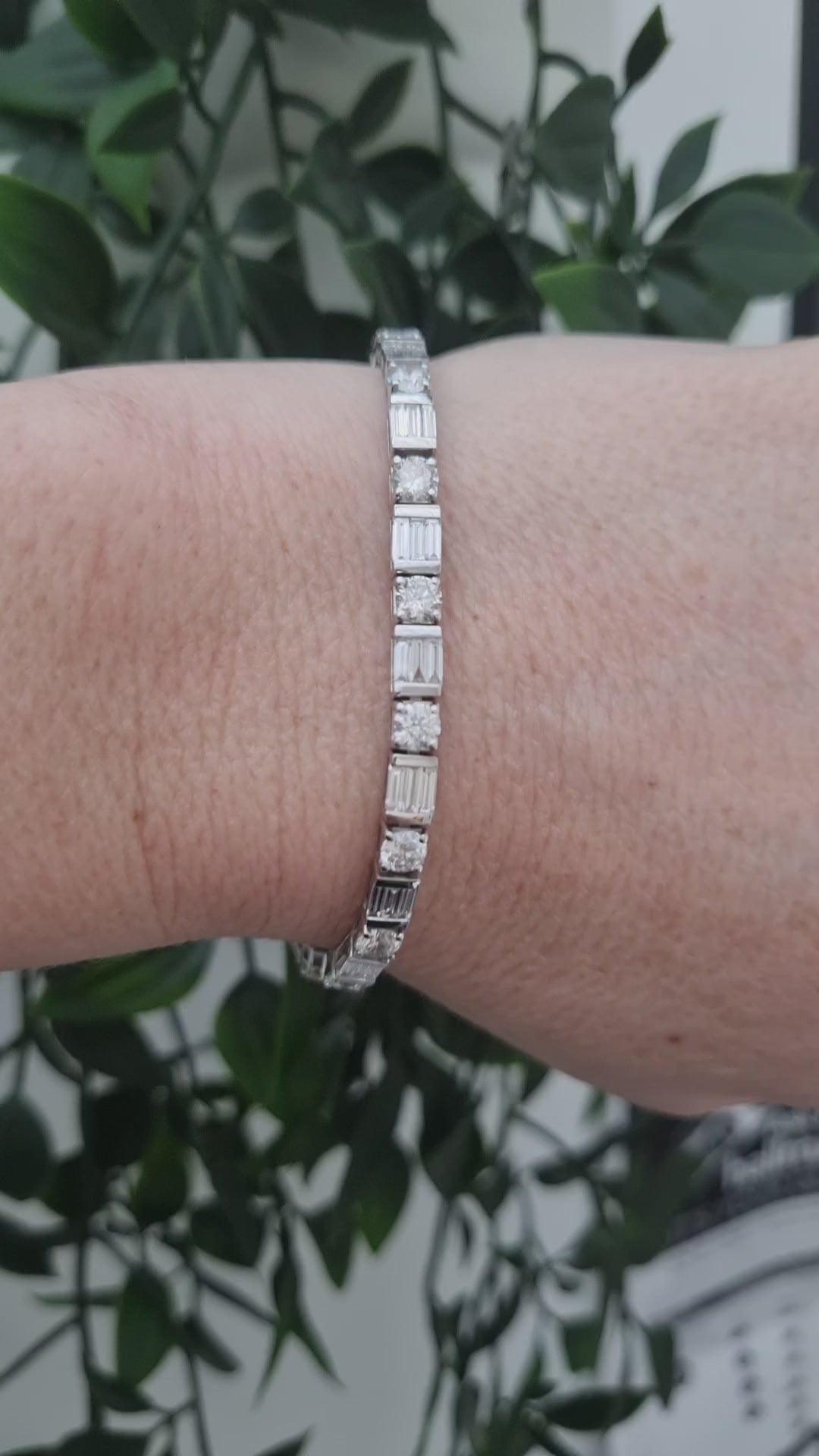Baguette and Brilliant Cut Diamond Line Bracelet, 6.40 carats