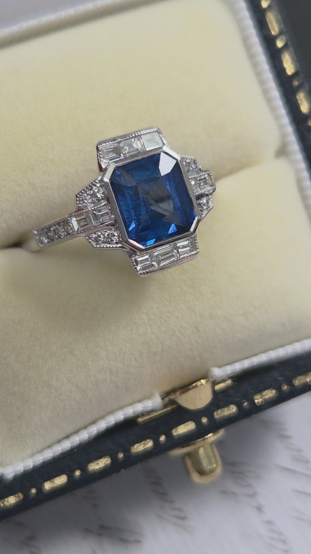 Modern Art Deco Style 1.94ct Sapphire and Diamond Cluster Ring