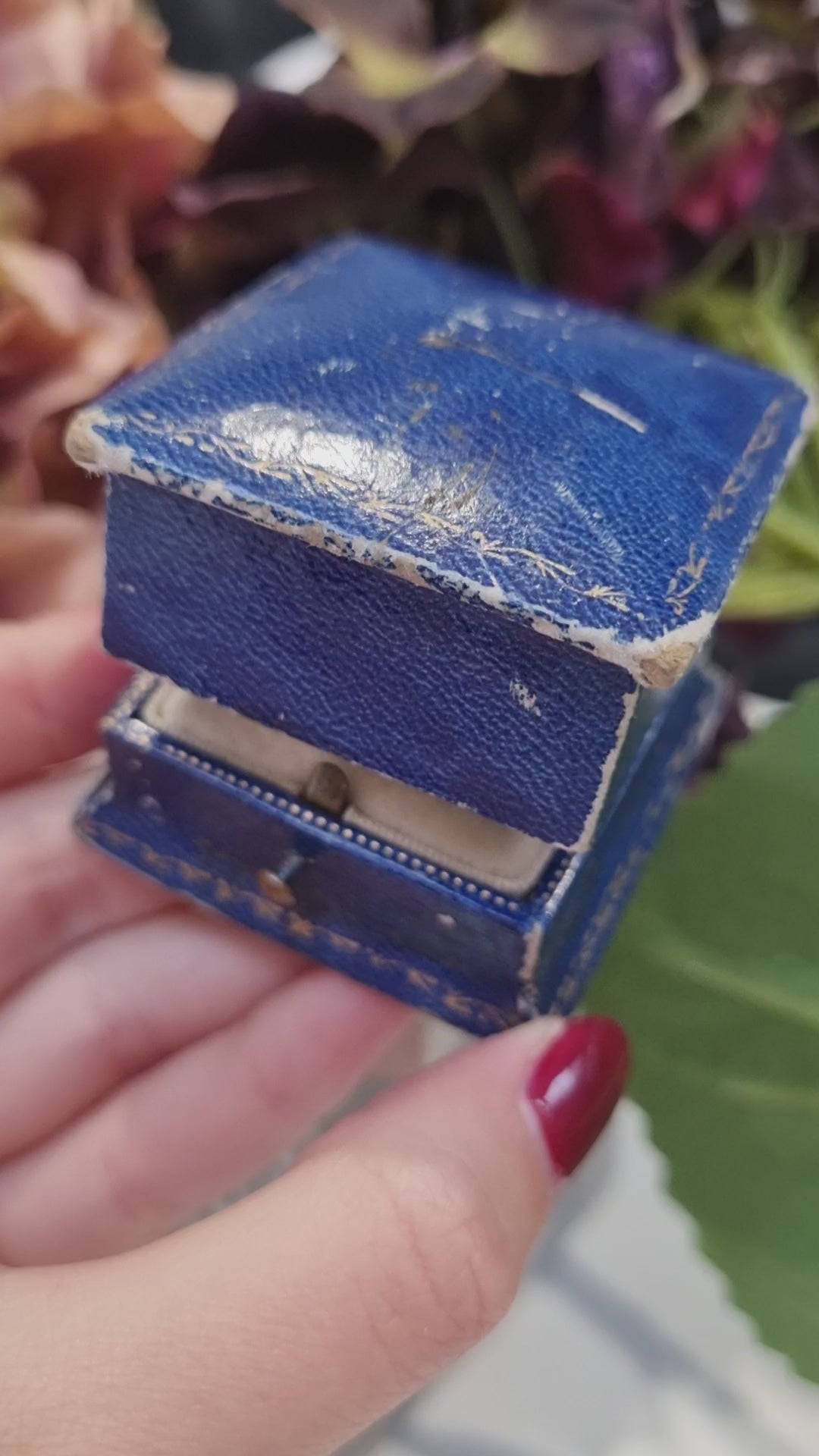 Vintage Retro 1940s Aquamarine and Ruby Cocktail Ring