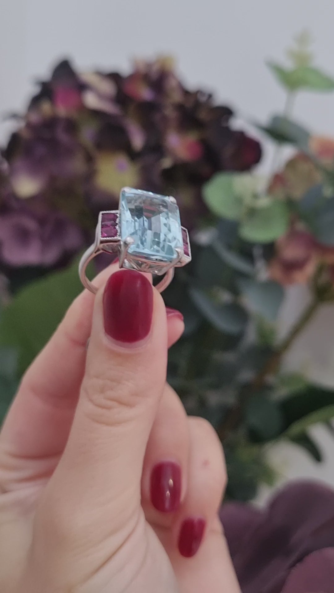 Vintage Retro 1940s Aquamarine and Ruby Cocktail Ring