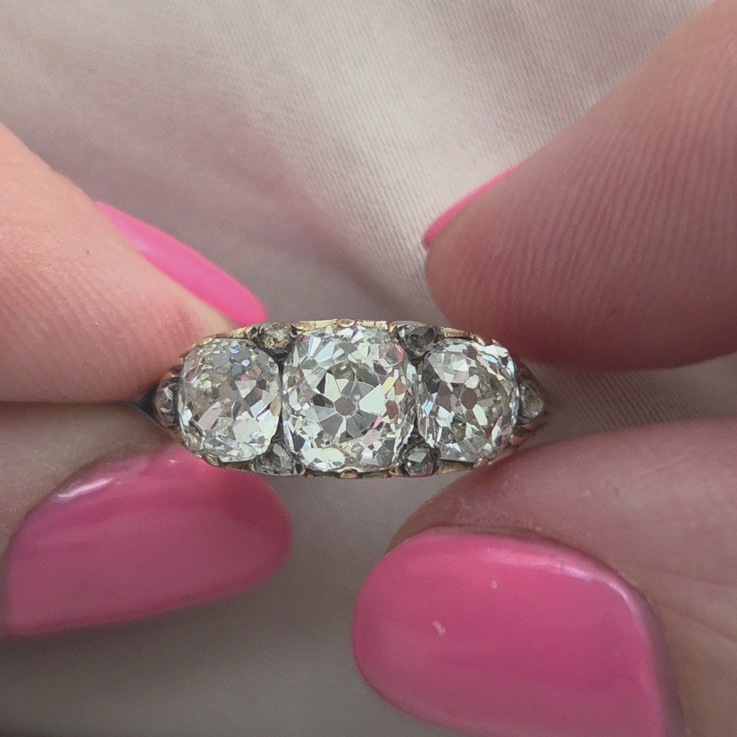 Antique 2.70ct Old Mine Cut Diamond Engagement Ring