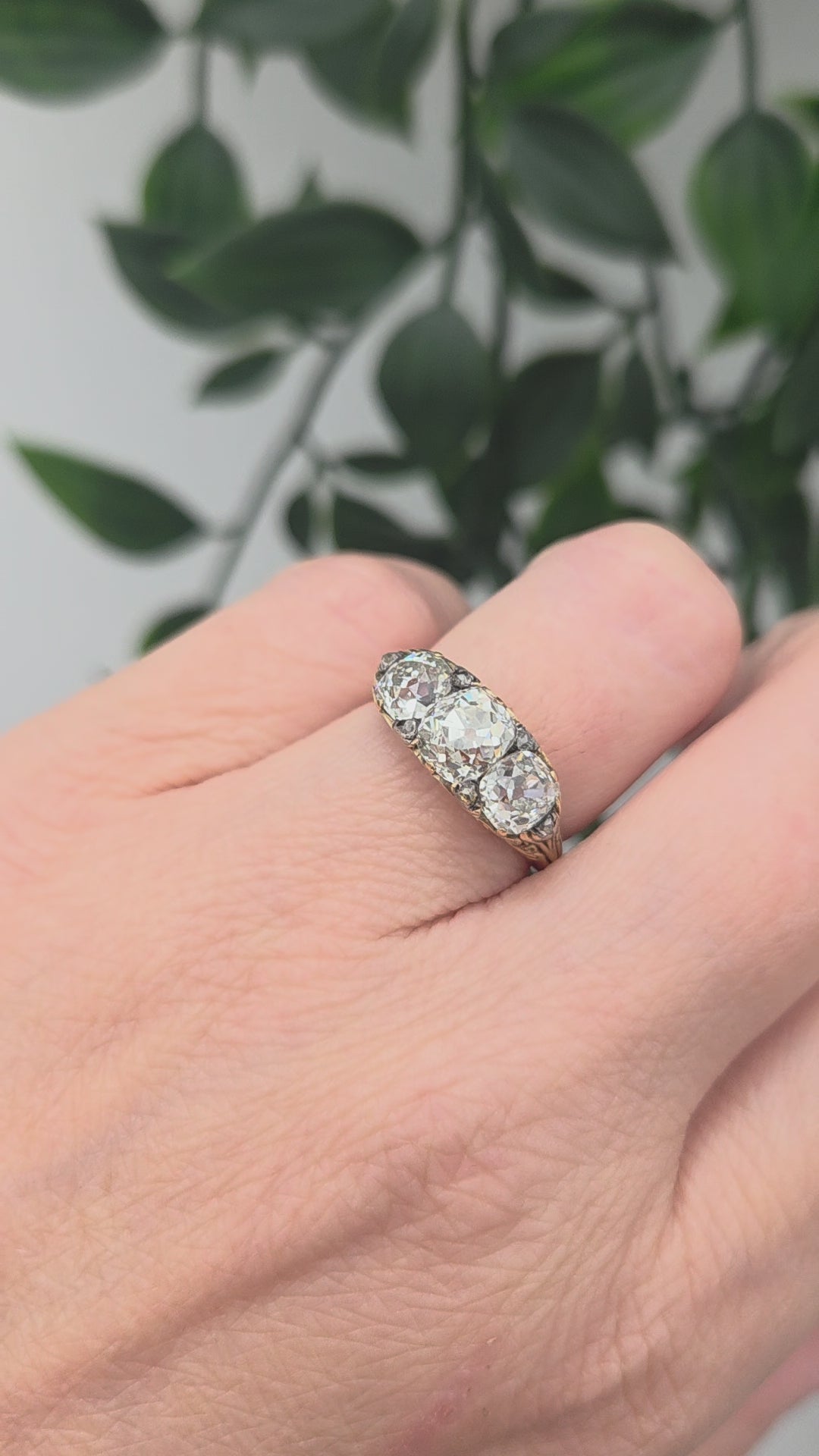 Antique 2.70ct Old Mine Cut Diamond Engagement Ring