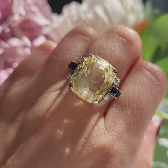 Vintage 1940s Retro 16ct Yellow Sapphire Ring