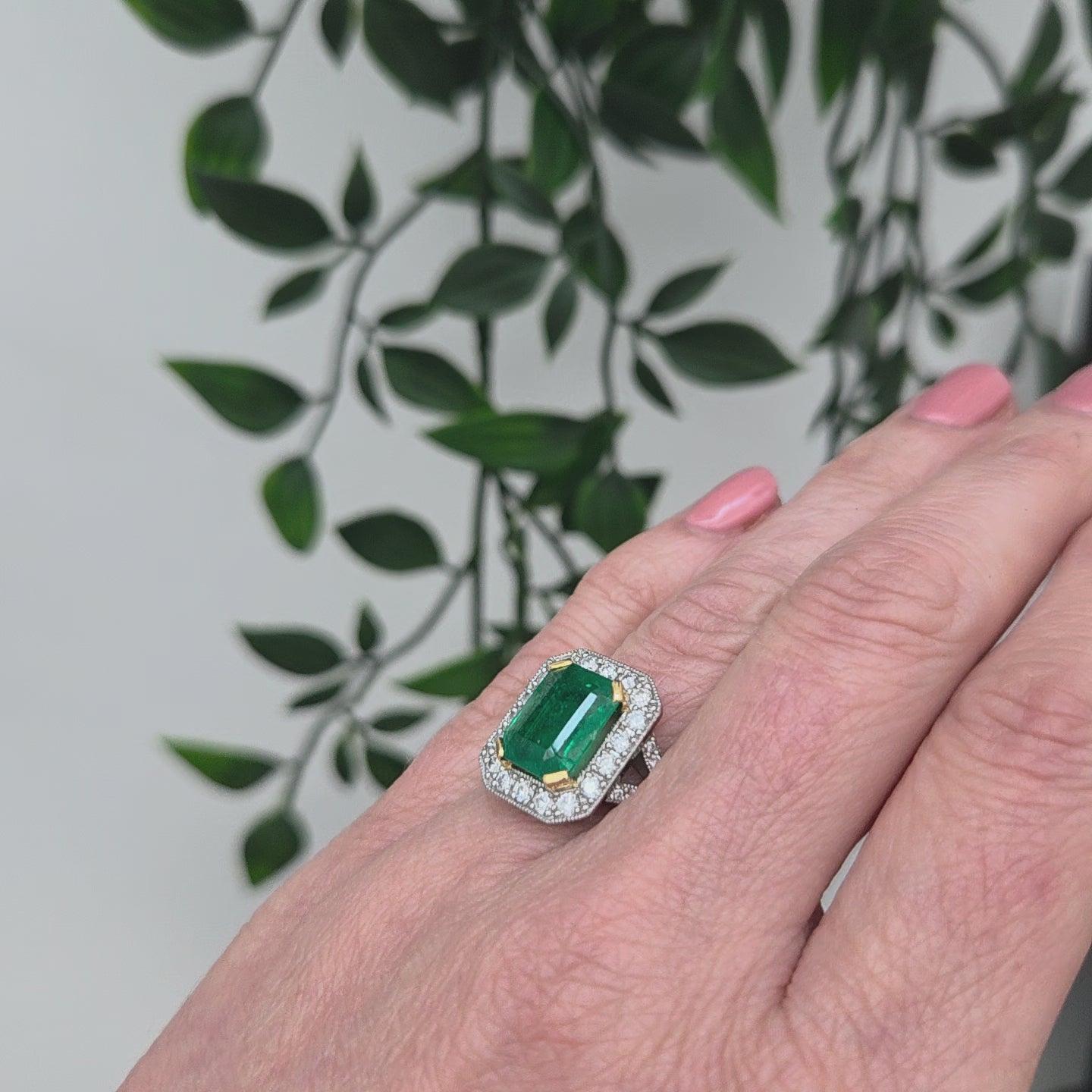 Vintage 3.50ct Colombian Emerald and Diamond Cluster Ring