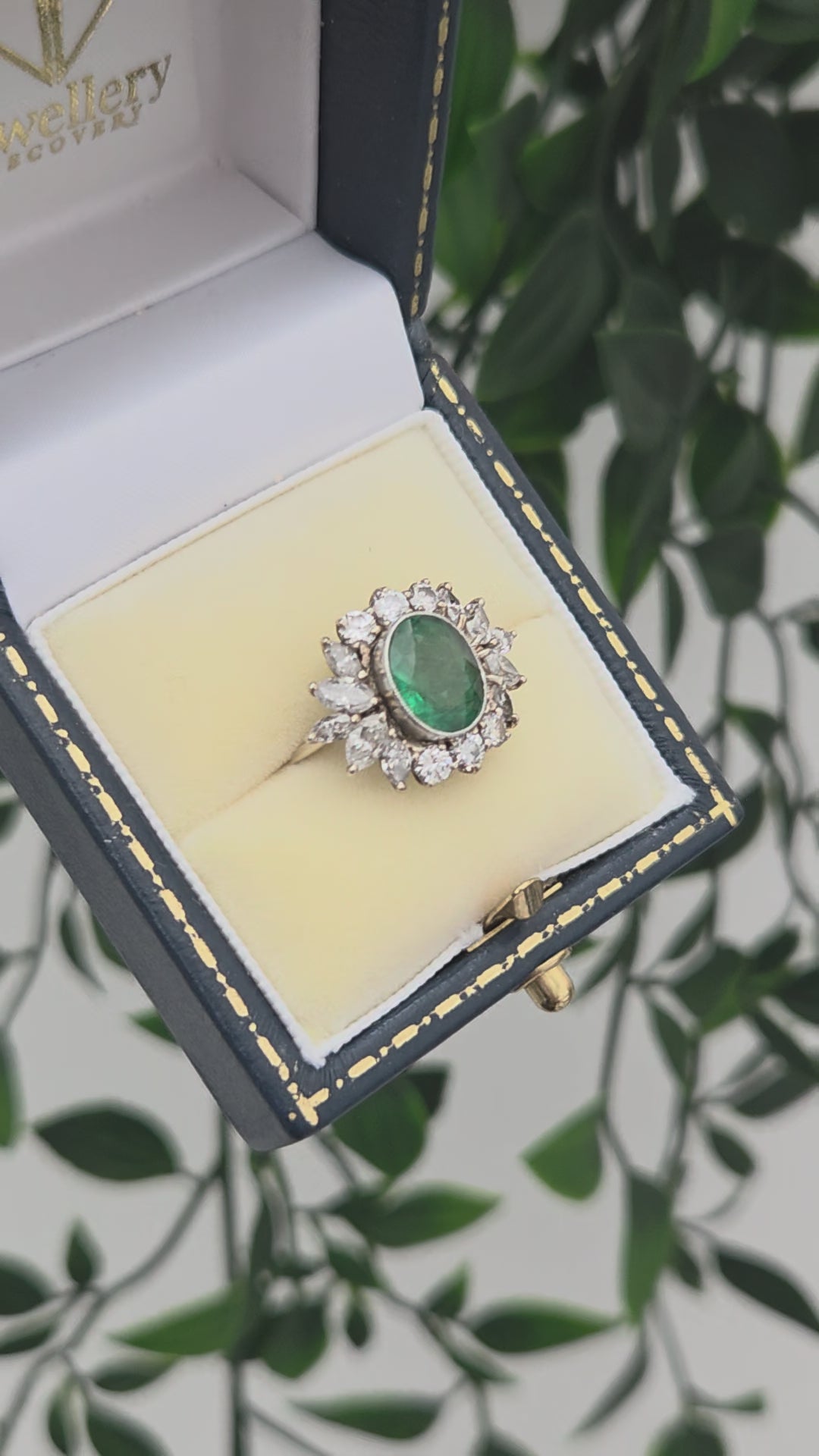 Vintage 2ct Emerald and Diamond Fancy Cluster Ring