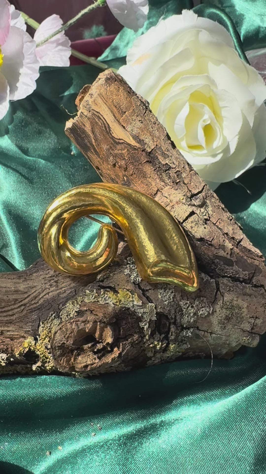 Vintage Lalaounis Gold Brooch, Circa 1980