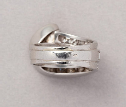 Antique vintage art deco 18ct white gold and platinum diamond ring