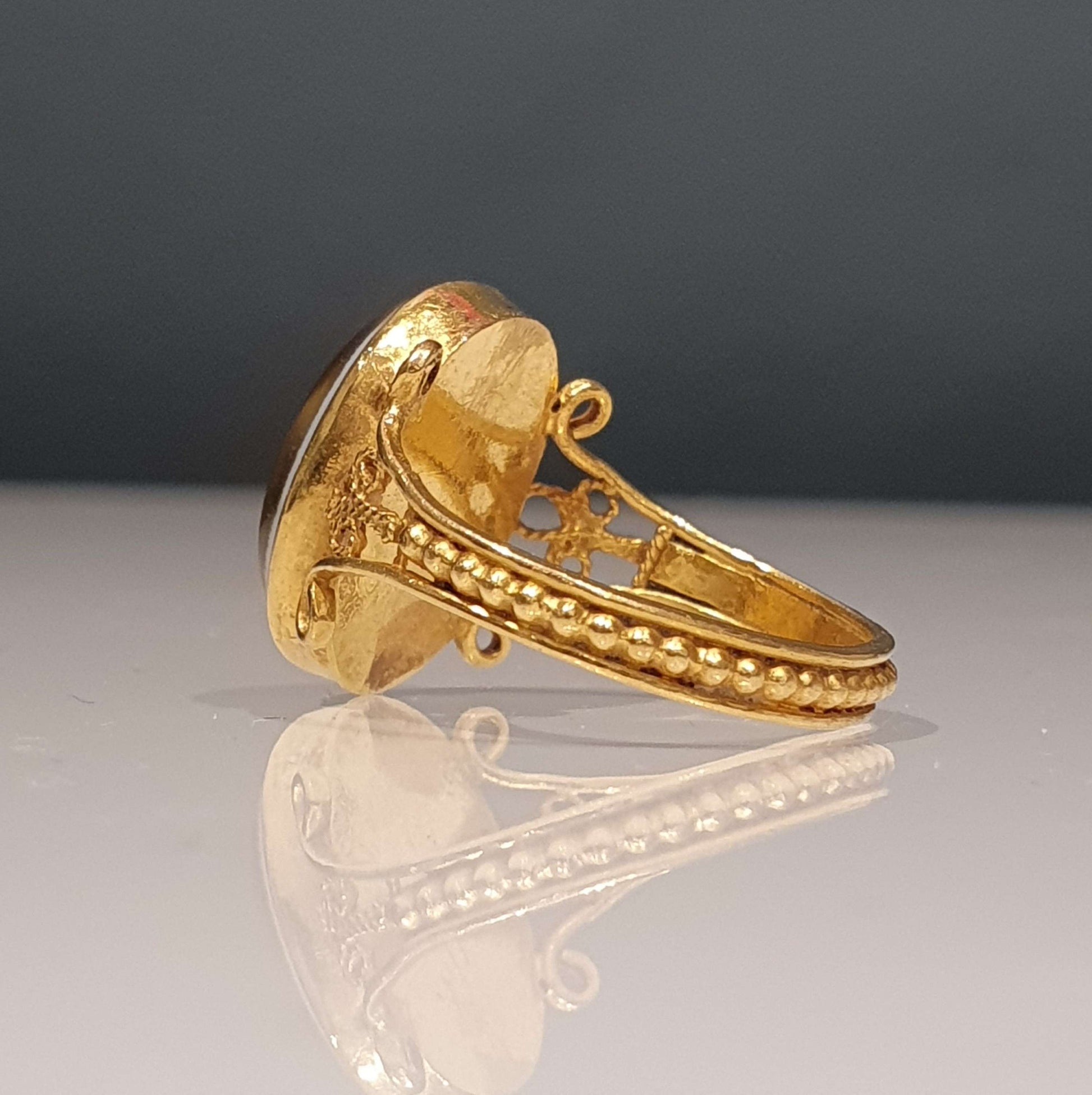 Roman Antique Agate Amulet Eye Ring, 3rd - 4th Century AD