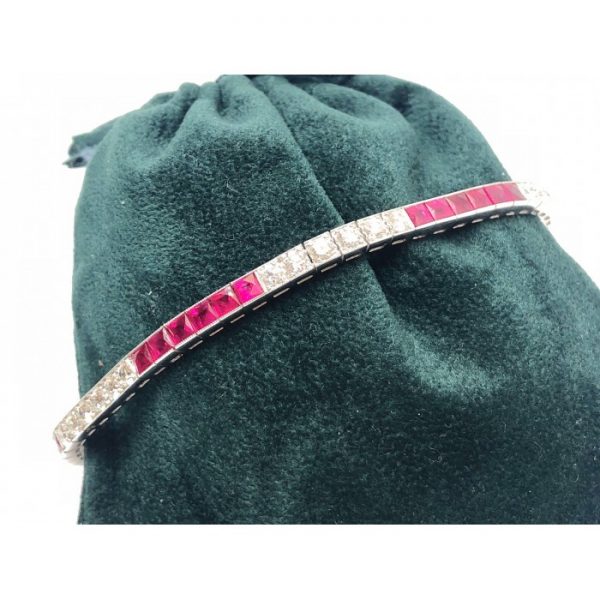 ruby-6.22ct-diamond-line-bracelet