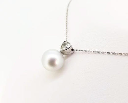 Southsea Pearl and Diamond Pendant, 0.70 carats, 18ct White Gold