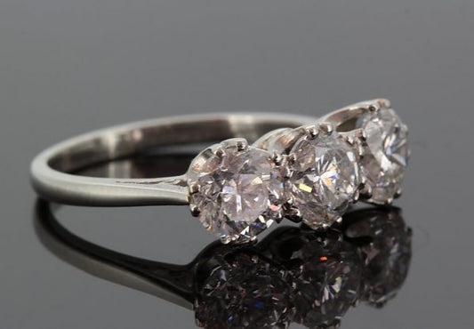 three stone diamond ring