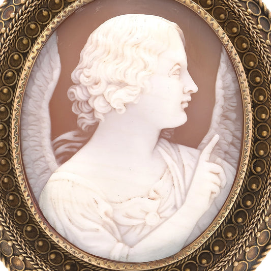 Victorian 15KT Gold Cameo Brooch