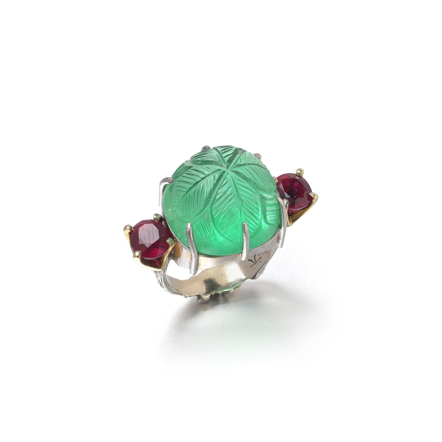 Vintage 18KT Gold Carved Emerald and Burma Ruby Ring