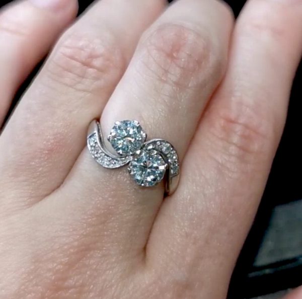 Art Deco two stone diamond ring platinum 1.50 2 carats