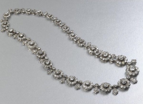 Victorian diamond cluster necklace