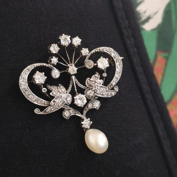 Antique Edwardian Belle Époque Pearl Diamond Brooch