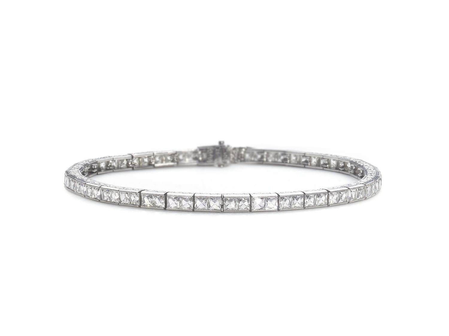 Art Deco 7.20 Ct Diamond Platinum Line Bracelet