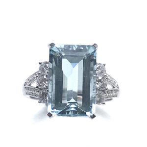 Aquamarine and diamond dress ring, 5.32 carat 18ct white gold