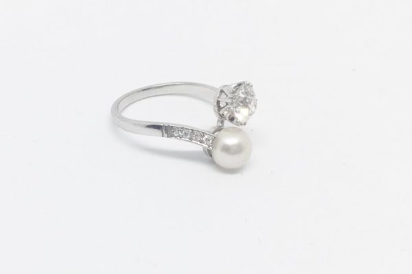 Antique Art Deco Pearl and Diamond Ring