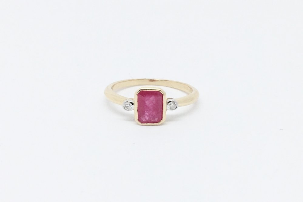 Baguette Cut Ruby Ring - Jewellery Discovery