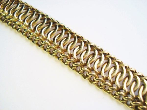 Gold Wave Design Bracelet