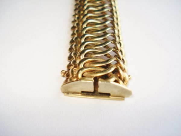 Gold Wave Design Bracelet