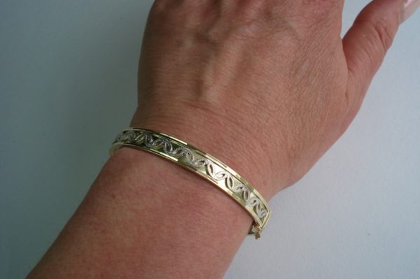 Gold Bracelet with White Gold Motif
