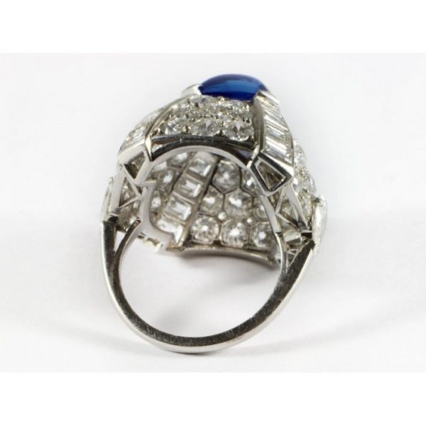 Vintage 9.10ct Sapphire and Diamond Bombé Ring