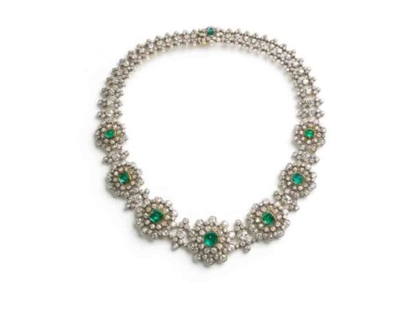 Antique Victorian emerald diamond necklace cluster green cabochon cut 1890