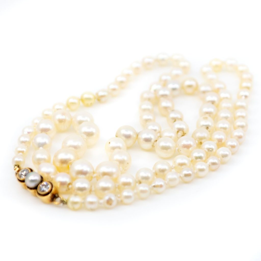 Vintage Pearl Necklace with Diamond and Pearl Clasp