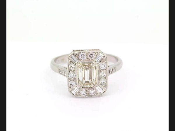 Art Deco Style Diamond Ring, Set in Platinum