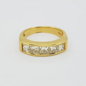 Princess Cut Diamond Five Stone Ring, 1.60 carats, featuring five princess cut diamonds channel set into 18ct yellow gold