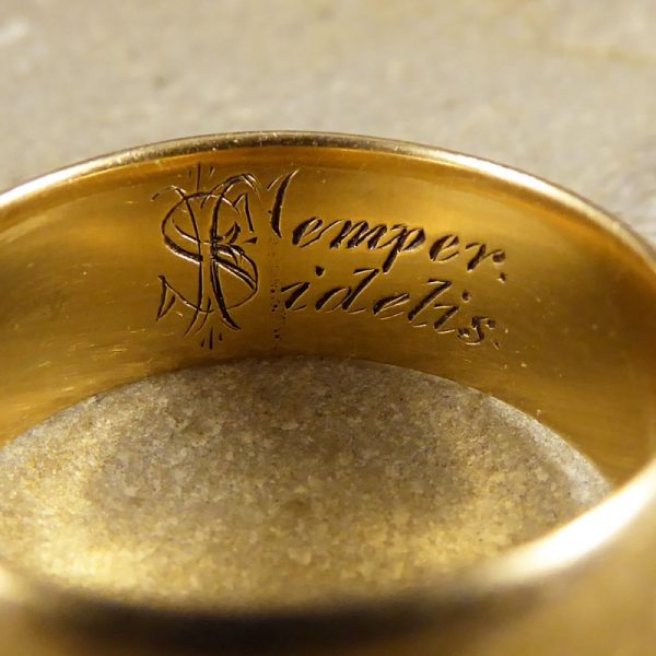 Antique Victorian Latin Engraved "Semper Fidelis" 18ct Yellow Gold Wedding Band
