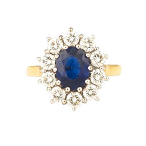 Sapphire and Diamond Cluster Ring, 3.32 carat total, 18ct Gold