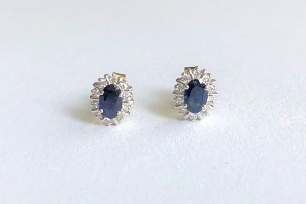 1.50ct Sapphire Diamond Oval Cluster Gold Earrings