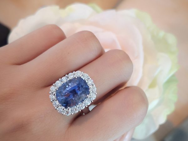 Ceylon Sri Lankan Sapphire and Diamond Cluster Ring, 8.77ct No Heat blue large