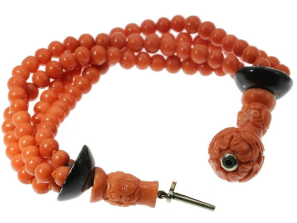 Antique Art Deco Enamelled Coral Beaded Bracelet