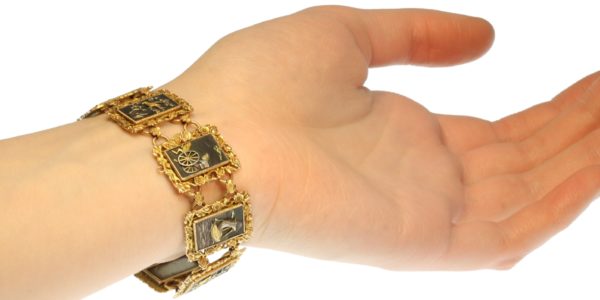 Fine Antique Victorian Gold Bracelet