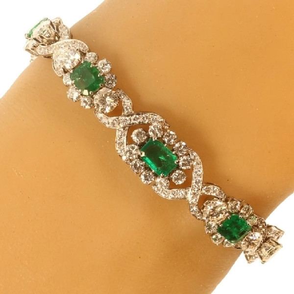 Green Jade With Crystal Bracelet | Rudraksha Mart