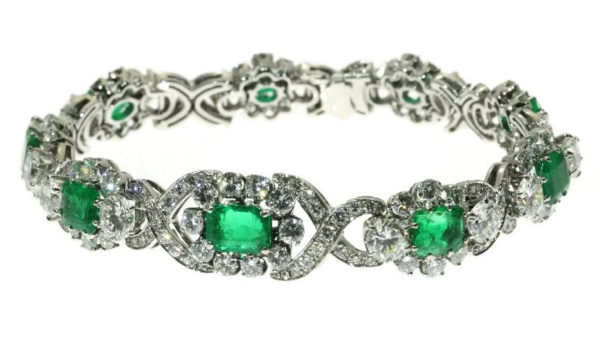 Fine Vintage Columbian Emerald and Diamond Bracelet in White Gold